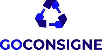 Logo bleu en forme de signe de recyclage avec le texte Go Consigne